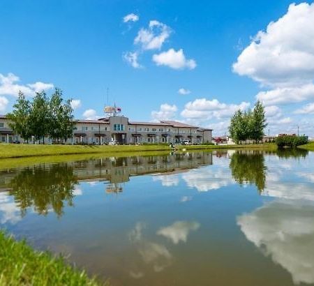 Motelis Gariunai Аеропорт Вільнюс Екстер'єр фото