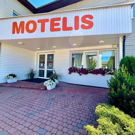 Motelis Gariunai Аеропорт Вільнюс Екстер'єр фото