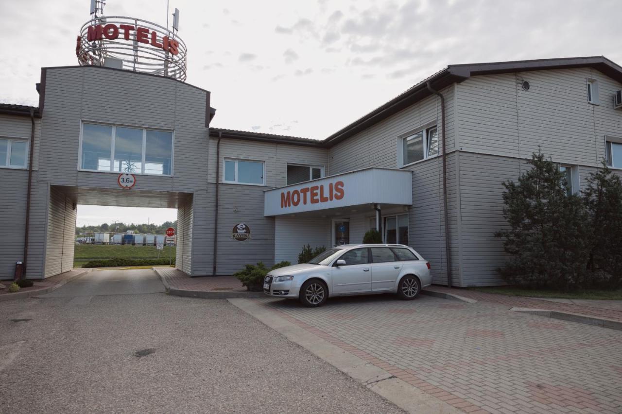 Motelis Gariunai Аеропорт Вільнюс Екстер'єр фото